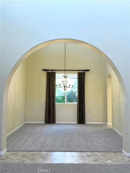 32493 Palacio photo 7