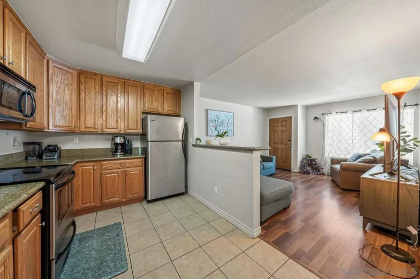 1845 Bayview Heights #99 photo 22