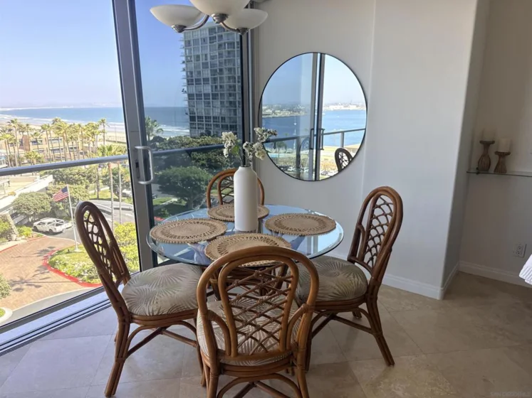 1810 Avenida Del Mundo #601 photo 9
