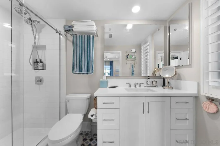 810 Santa Barbara Place photo 15