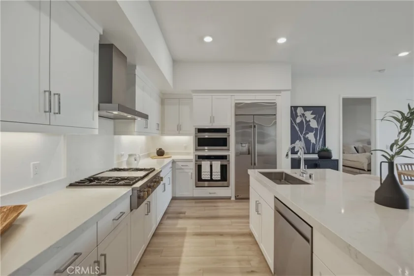 4505 Rivington photo 6
