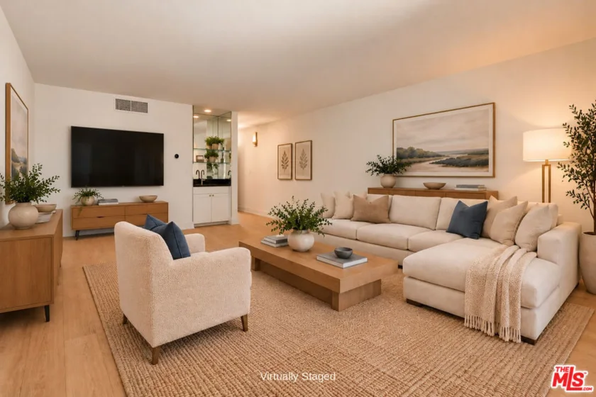 970 Palm Avenue #211 photo 2