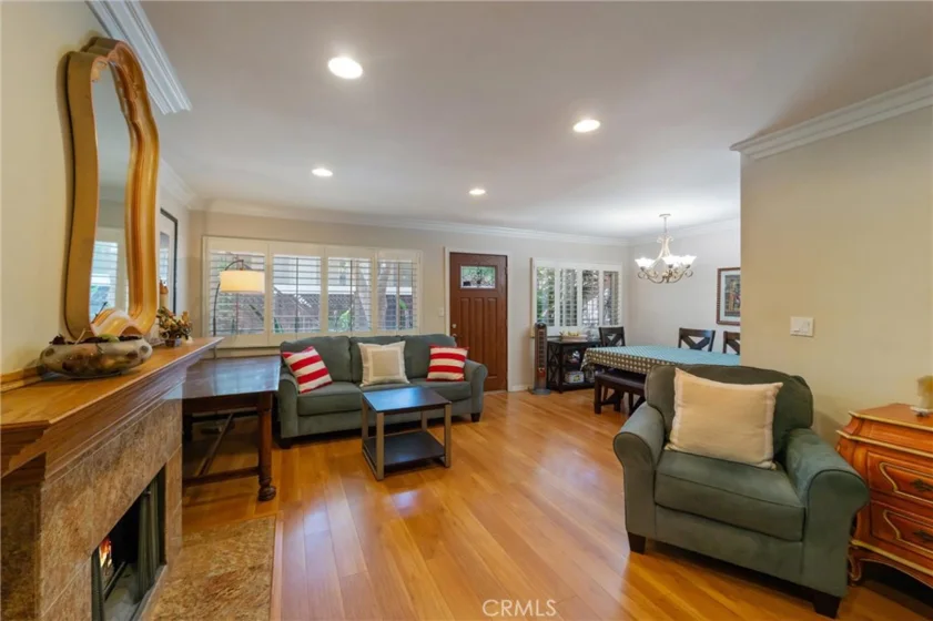 551 W Stocker Street #3 photo 9