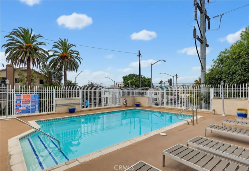 628 Daisy Avenue #222 photo 37