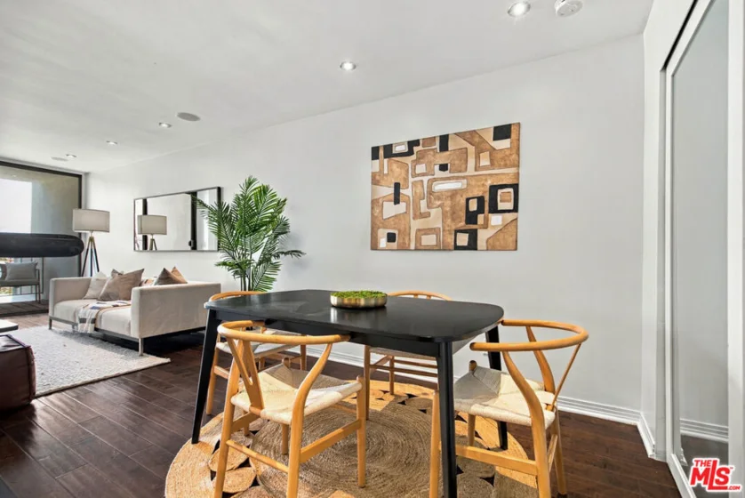 1215 N Olive Drive #306 photo 12