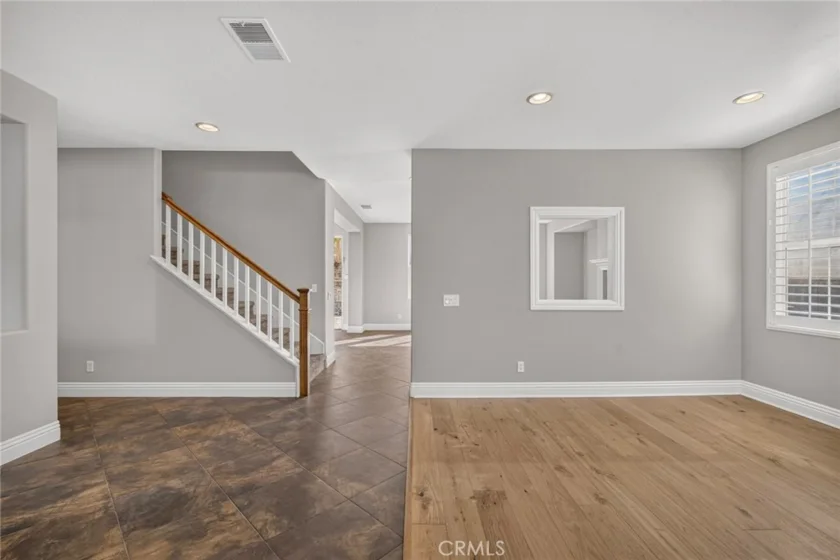 45084 Vine Cliff photo 3