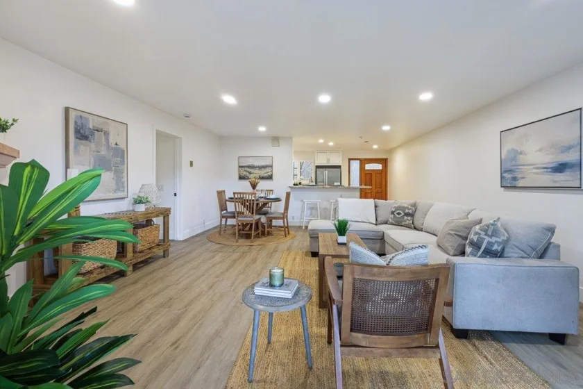 8860 Villa La Jolla Drive #217 photo 1