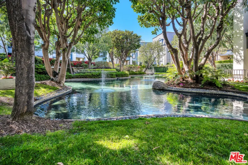 10128 Empyrean Way #203 photo 21