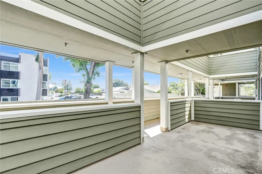 6545 Reseda Boulevard #6 photo 28