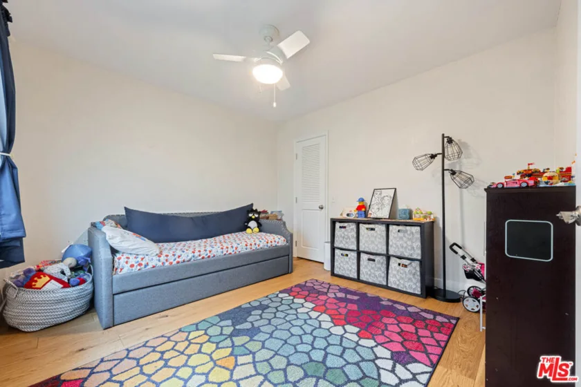1515 S Beverly Drive #201 photo 7