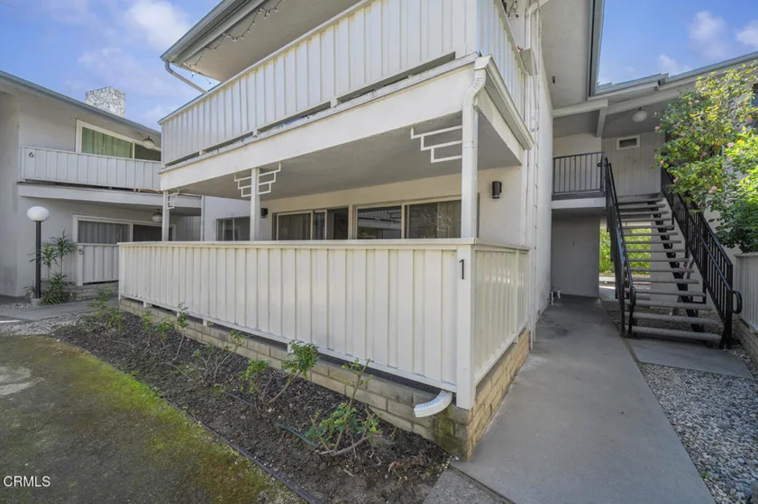 389 Cliff Drive #1 photo 13