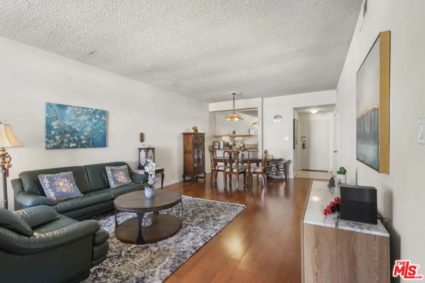 729 S Hobart Boulevard #40 photo 29