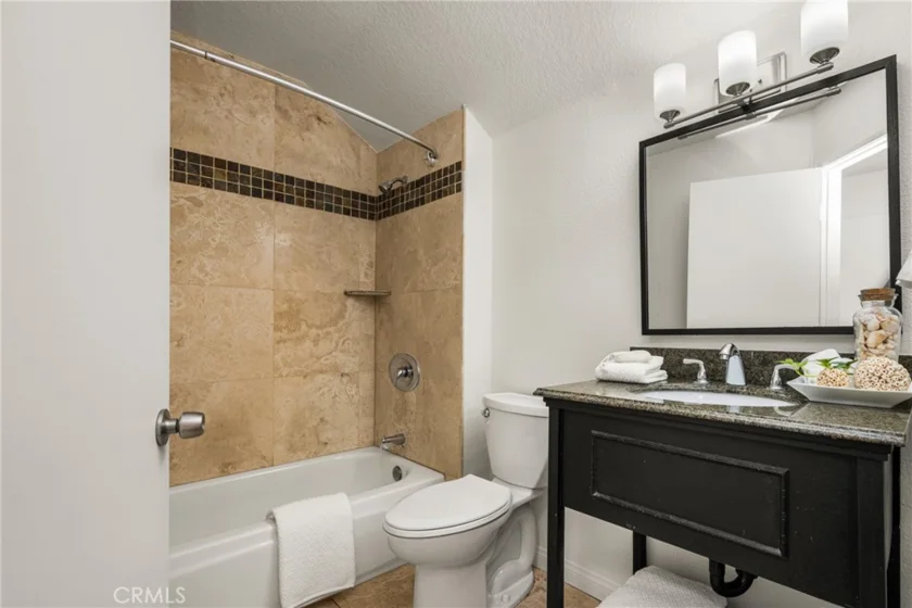 21132 Calle De Paseo photo 36
