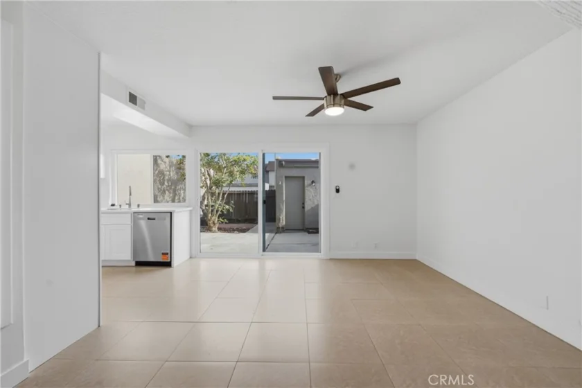 8164 Laguna Court photo 8