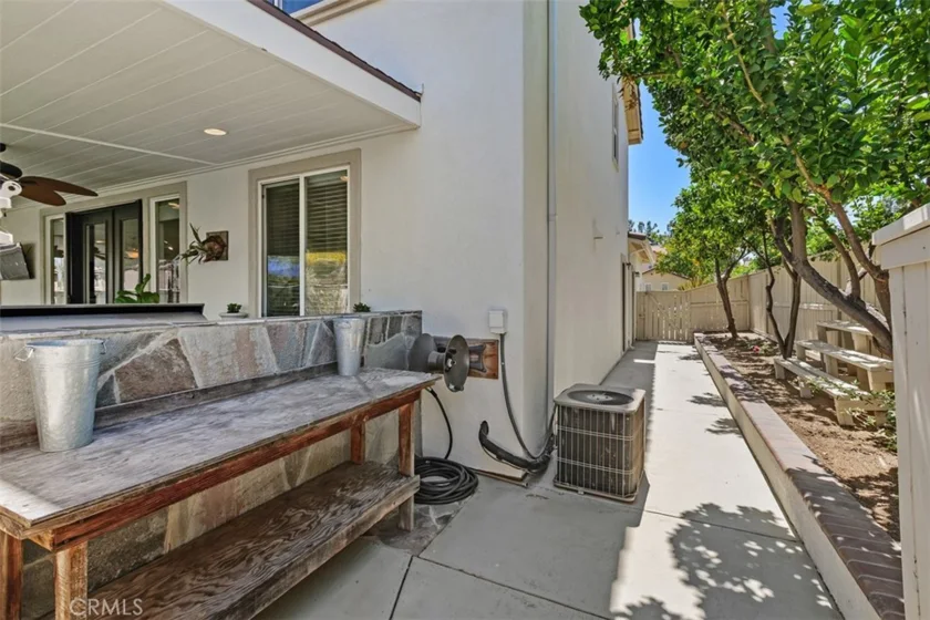 43465 Monte Court photo 32