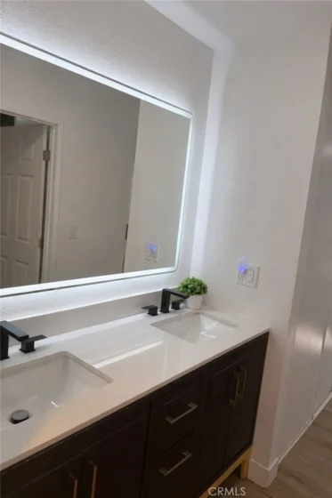 1605 S Hotel Circle #B 107 photo 10
