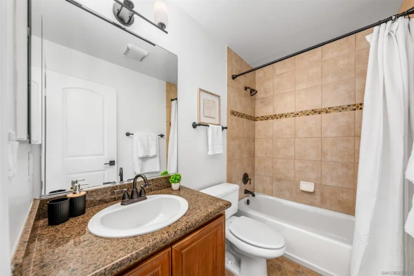 1030 Robinson Avenue #315 photo 18