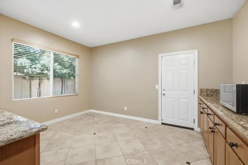 31945 Pasos Place photo 8