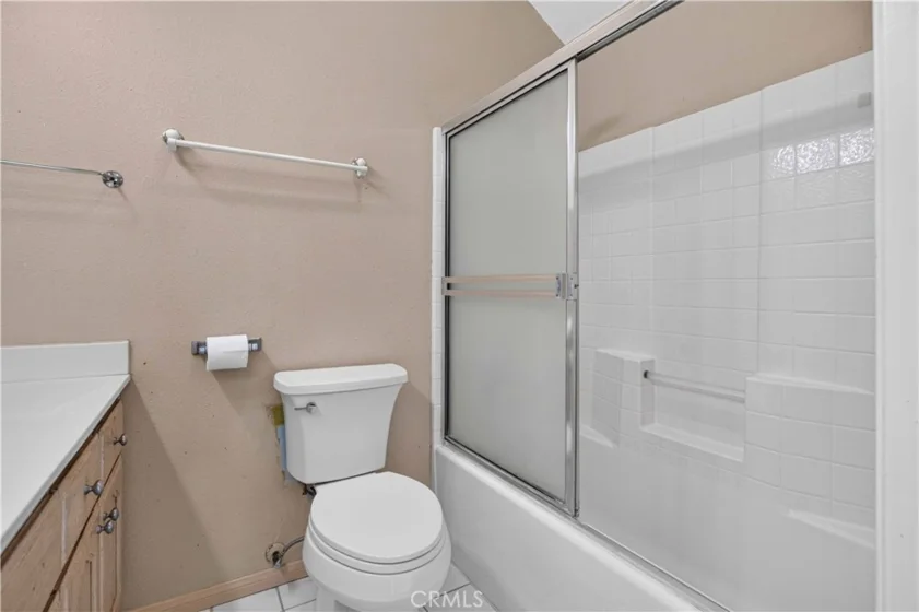 411 N Jackson #105 photo 17