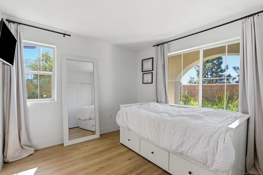1525 Fig Tree Way photo 15
