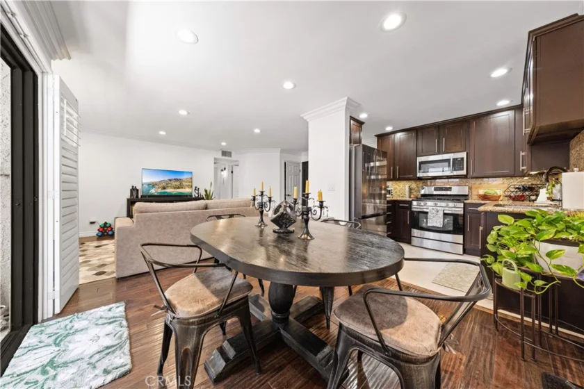 4211 Arch #103 photo 7
