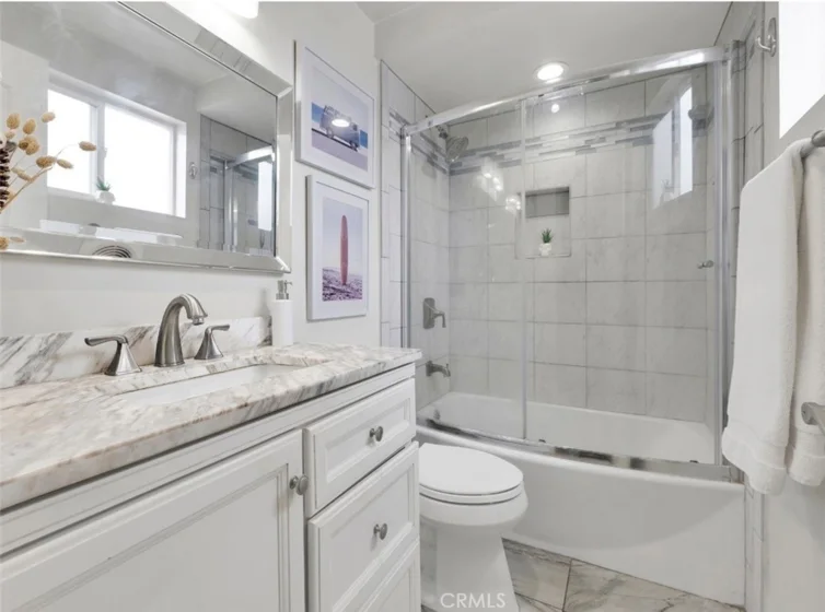 4414 W Kling Street photo 9
