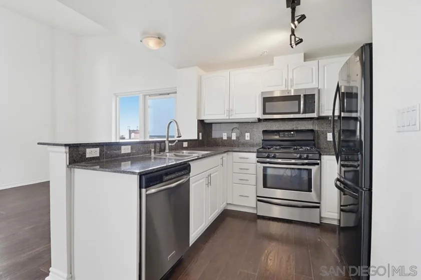 1277 Kettner Boulevard #505 photo 14
