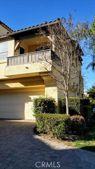 952 Bolex Way photo 1