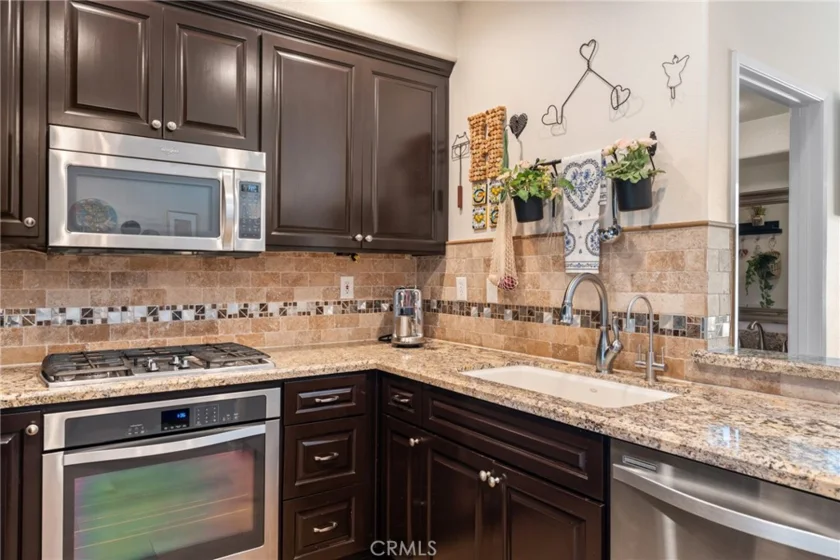 8567 E Tioga photo 4