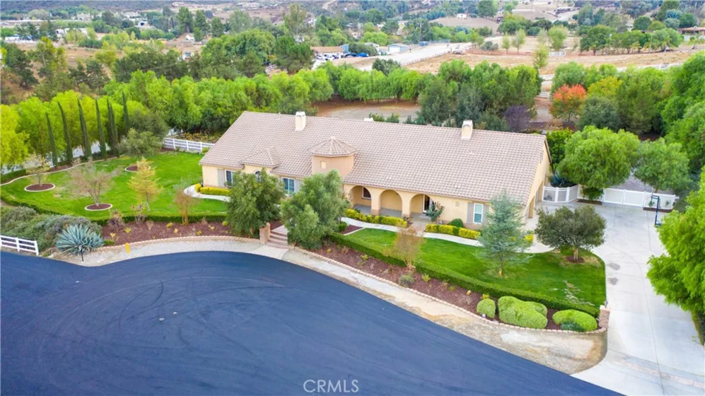 25881 Bay Meadows Way photo