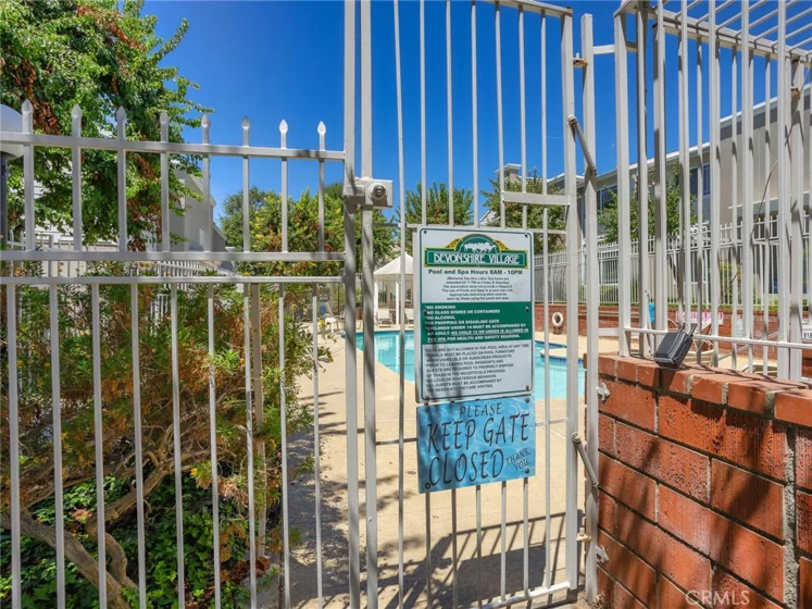 17734 Devonshire Street #7 photo 42