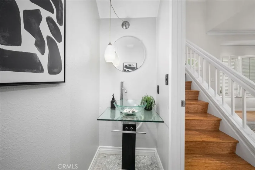 152 Greenmoor #64 photo 12