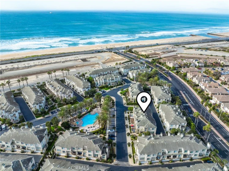 6211 Surflanding Lane photo 1