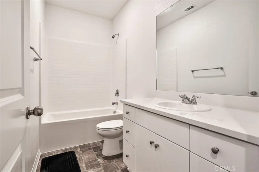16048 Lasselle Street #2 photo 31