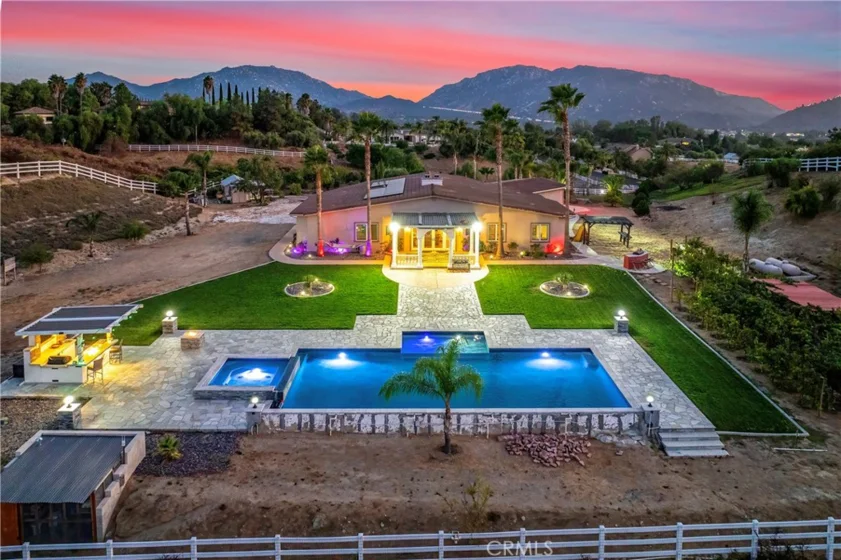 30876 Lolita Road photo 1