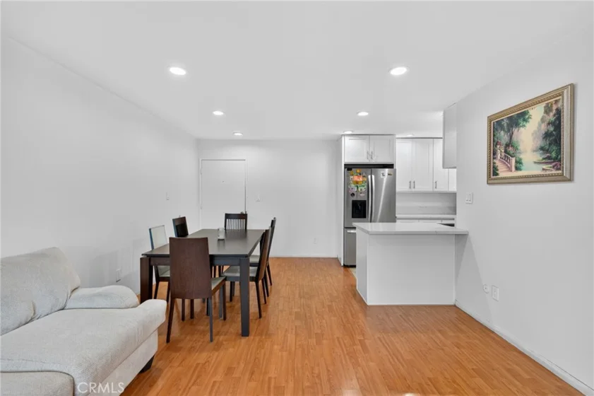 7826 Laurel Canyon Boulevard #17 photo 4