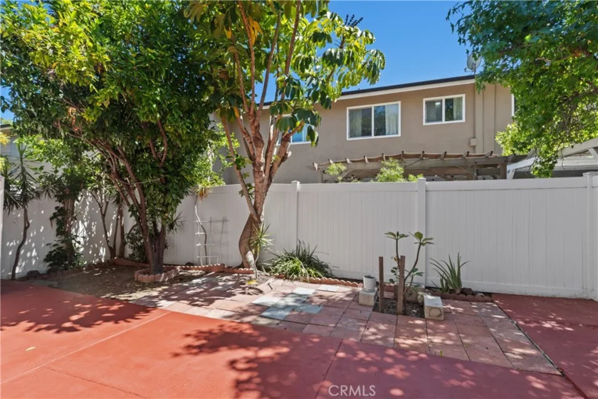 660 S Glassell Street #45 photo 7