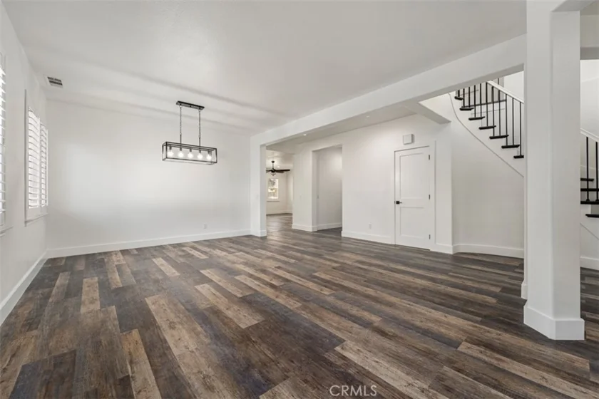 27367 Pinyon photo 18