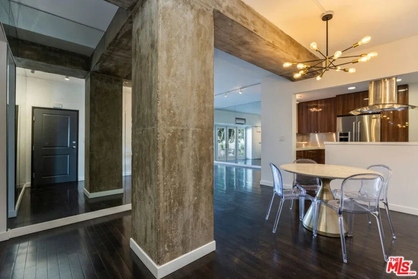 1155 N La Cienega Boulevard #110 photo 8