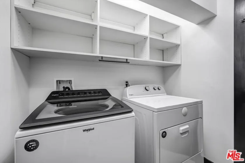 9025 Keith Avenue #302 photo 28