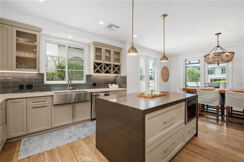 407 Avenida Santa Barbara #A photo 10