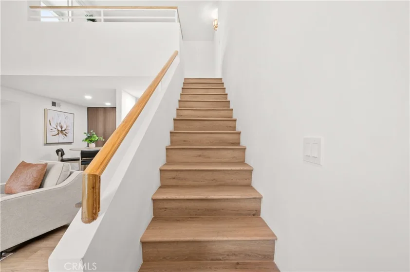 433 E Tamarack #149 photo 17