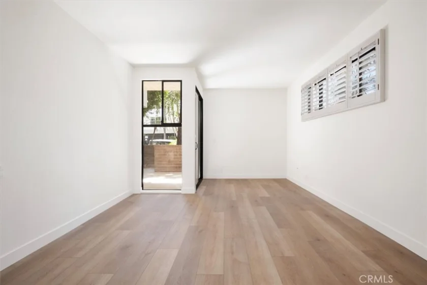 14159 Dickens Street #110 photo 14