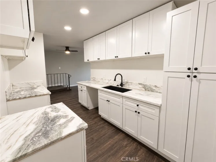 3565 Linden #237 photo 5