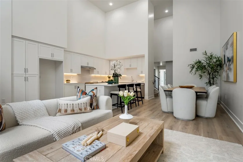 24722 Del Prado #204 photo 12