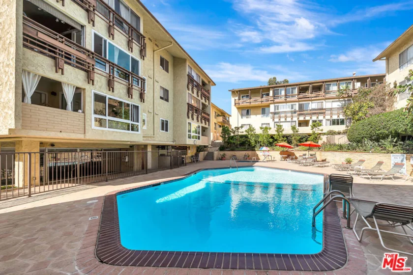 5600 Kensington Way #3 photo 22
