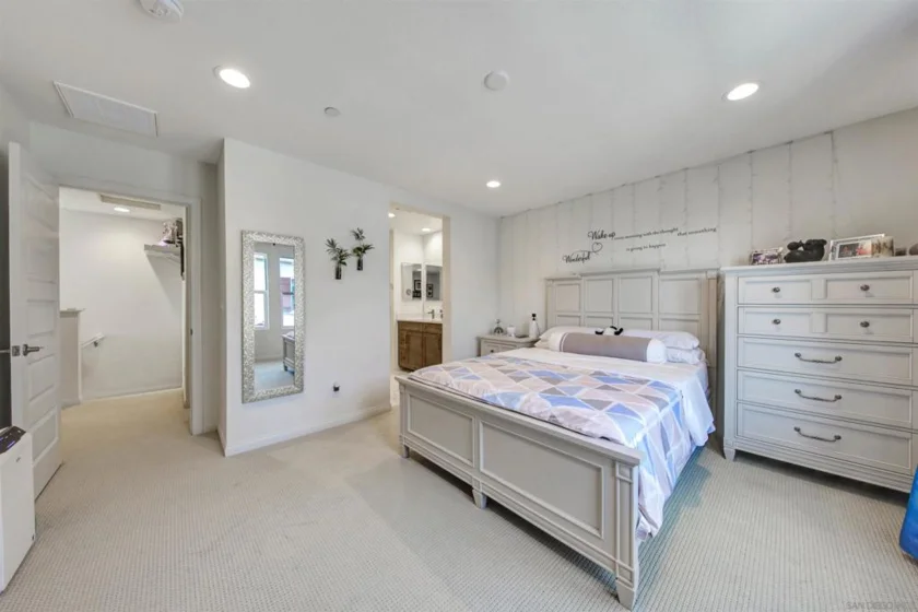 2708 Juniper Berry photo 26