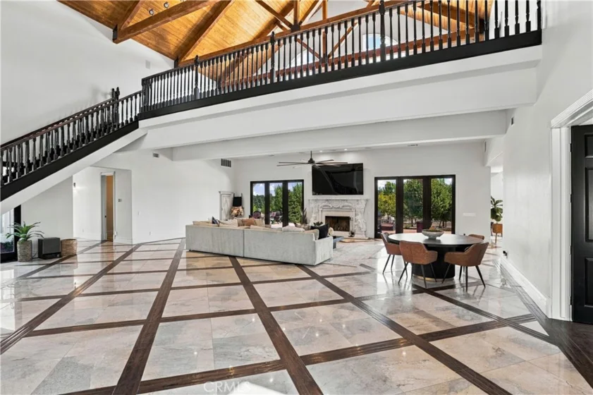 42580 Avenida Escala photo 11