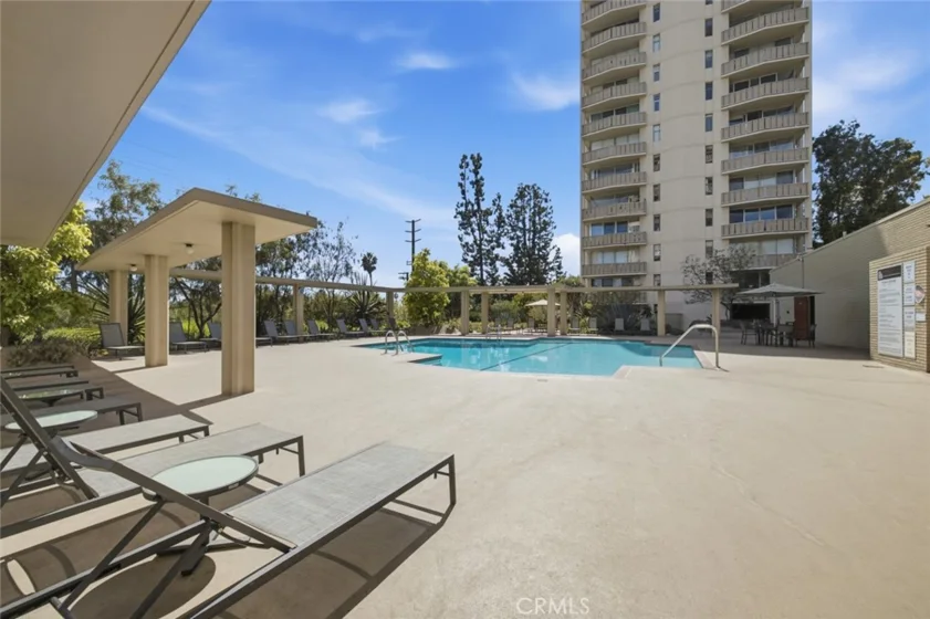 4455 Los Feliz Boulevard #601 photo 39
