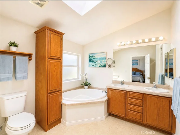 4252 Lahaina Drive photo 14